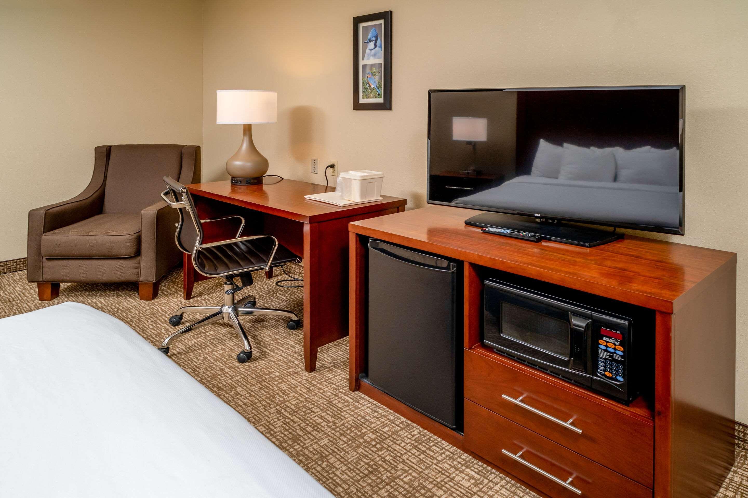 Comfort Inn & Suites Grundy Екстериор снимка