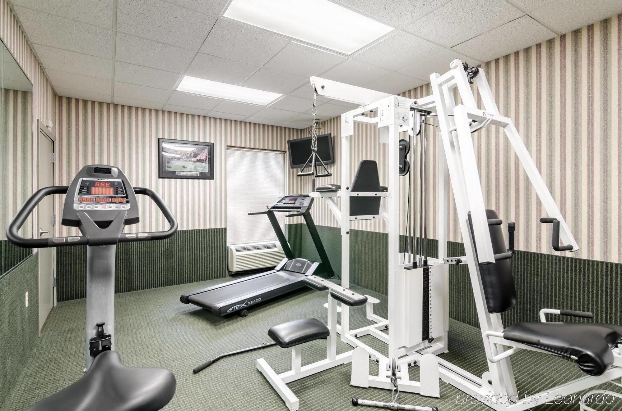 Comfort Inn & Suites Grundy Екстериор снимка